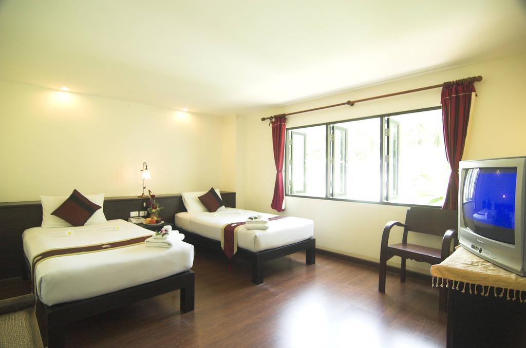 Phuket Heritage Hotel Karon Eksteriør bilde
